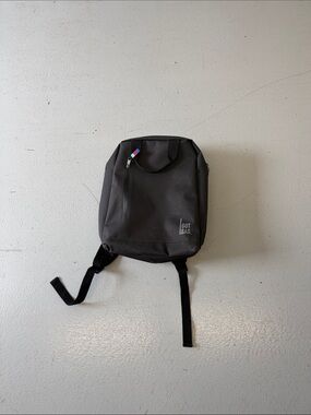GOT BAG. Compact Black Everyday Backpack